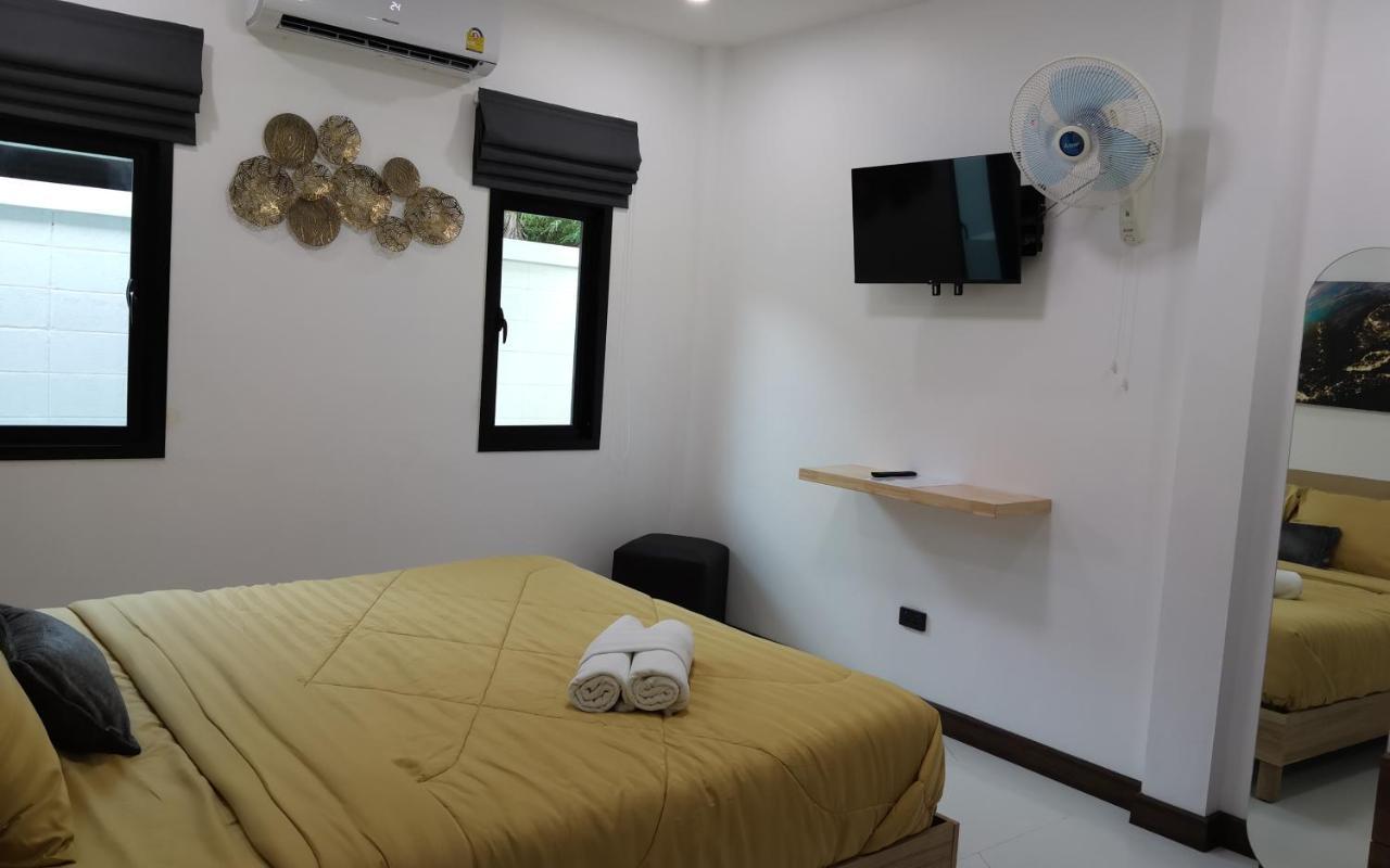 Private Pool Villa With Jacuzzi At Royal Park Village - Walk To The Beach - 6 People - Max 3 Males (Adults Only) Pantai Jomtien Bagian luar foto
